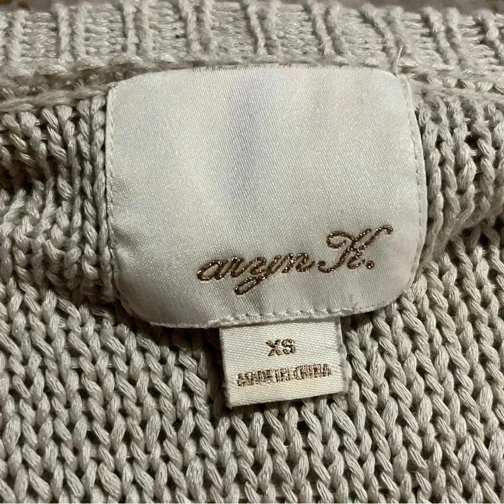 Aryn K. Cole Shoulder Knitted Fashion Sweater Top Beige Grey Pullover Size XS